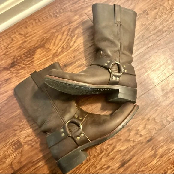Frye Harness 12r Moto boots in brown - Picture 3 of 13